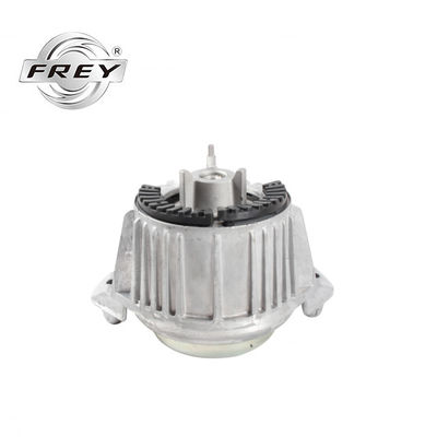 Support de moteur Mercedes W212 pratique 2042405017 Frey Auto Parts