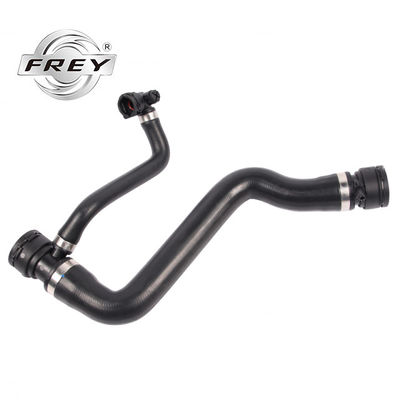 Le refroidissement supérieur de moteur de tuyau de radiateur partie 17127531768 pour BMW E90