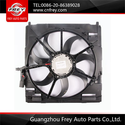Ventilateur électrique de voiture de pièces de refroidissement du moteur 17428618241 pour BMW E71 E70