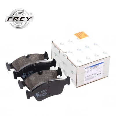En Stock Frey Auto Parts Ensembles de plaquettes de frein avant NAO OEM 34116769951 Pour BMW E81 E82 Système de freinage de voiture