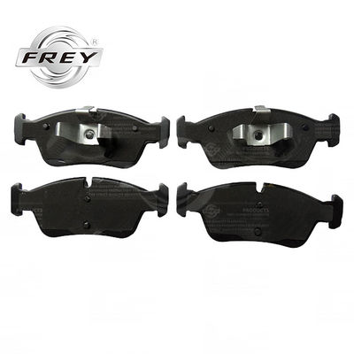 En Stock Frey Auto Parts Ensembles de plaquettes de frein avant NAO OEM 34116769951 Pour BMW E81 E82 Système de freinage de voiture