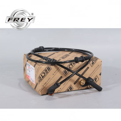 Capteur de roue ABS avant 2219055700 pour Mercedes Benz W221 Frey Auto Parts 2219050001 2215401217 2215400317