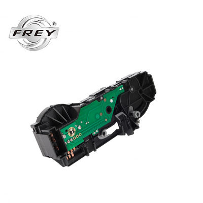 Commutateur de commande électrique automatique de panneau de pièces de rechange 0008304185 pour Mercedes Sprinter 901