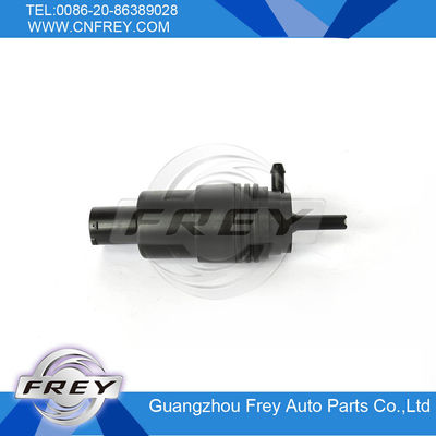 Pompe de lave-glace pour véhicule avec nettoyage de phare 67128360244 pour E38 E39