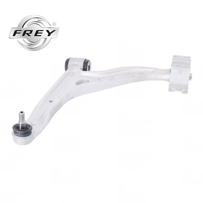 Un bras de commande de voie de la classe W246 W176 de B, pièce d'auto de 2463304700 Frey