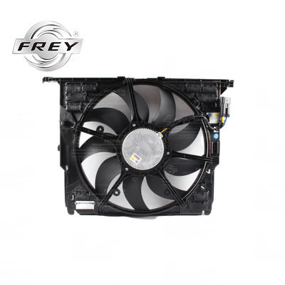 Ventilateur de radiateur de pièces de refroidissement du moteur 17427647652 pour BMW F01 F07 F10