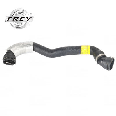 Tuyau de radiateur de la voiture 17127552407, tuyau de liquide réfrigérant de l'eau de BMW N43 E90 88 E82