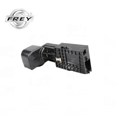 Porte-gobelet de pièces automobiles 2036800879 pour voitures de rechange automatiques Mercedes Benz W203